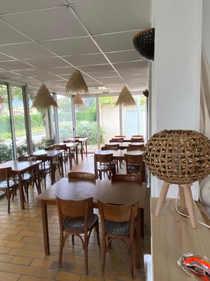 Hôtel Au Bon Landais Biscarrosse-Plage Exterior foto