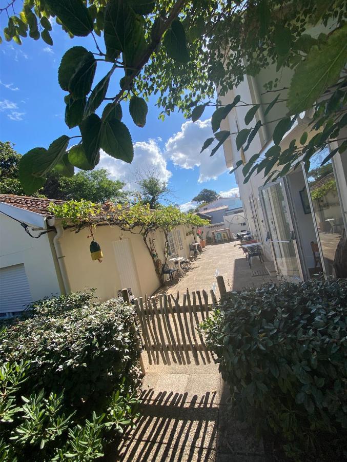 Hôtel Au Bon Landais Biscarrosse-Plage Exterior foto